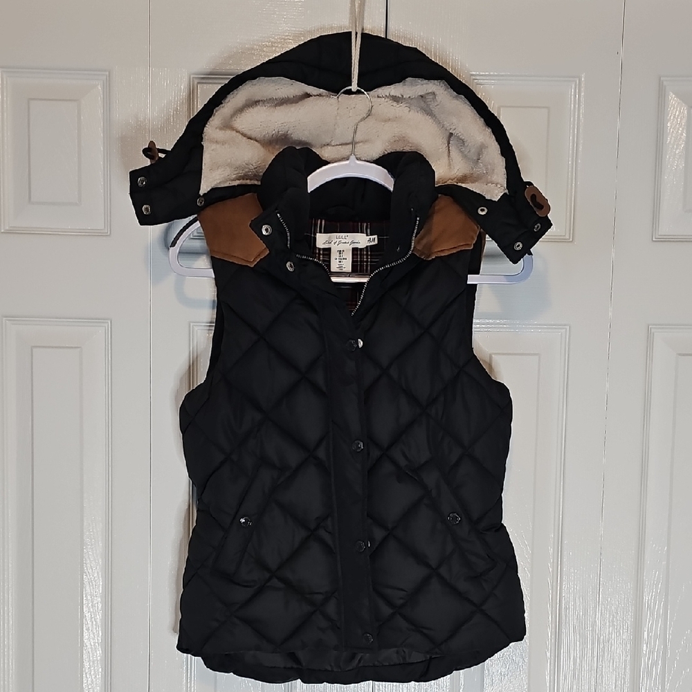 H&M Hunter Green Hooded Vest